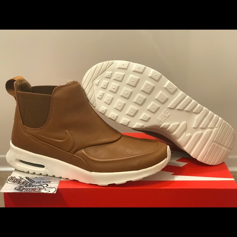 NEW Nike Air Max Thea Mid Sneaker Boot Tan Leather - Picture 4 of 8